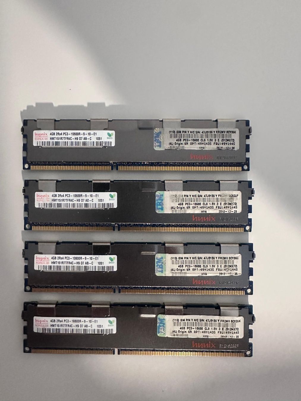 Mémoires / RAM: 16G 4x 4GB 2Rx4 PC3-10600R ECC Server RAM – D'occasion à Gretzenbach par ITRecyclingGuy