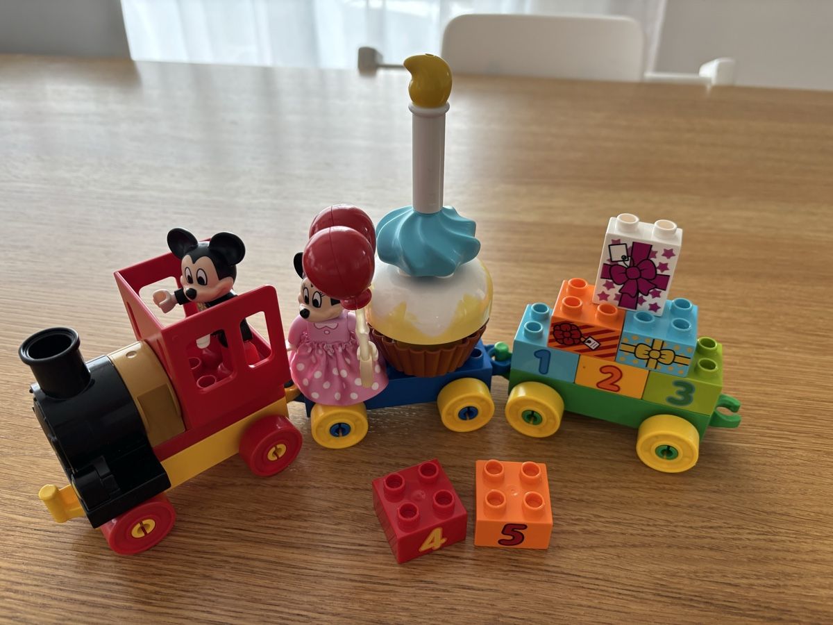 Lego Giocattoli: LEGO DUPLO Mickey Geburtstagsparade 10597 – Usato da Emmenbrücke venduto da taigi01