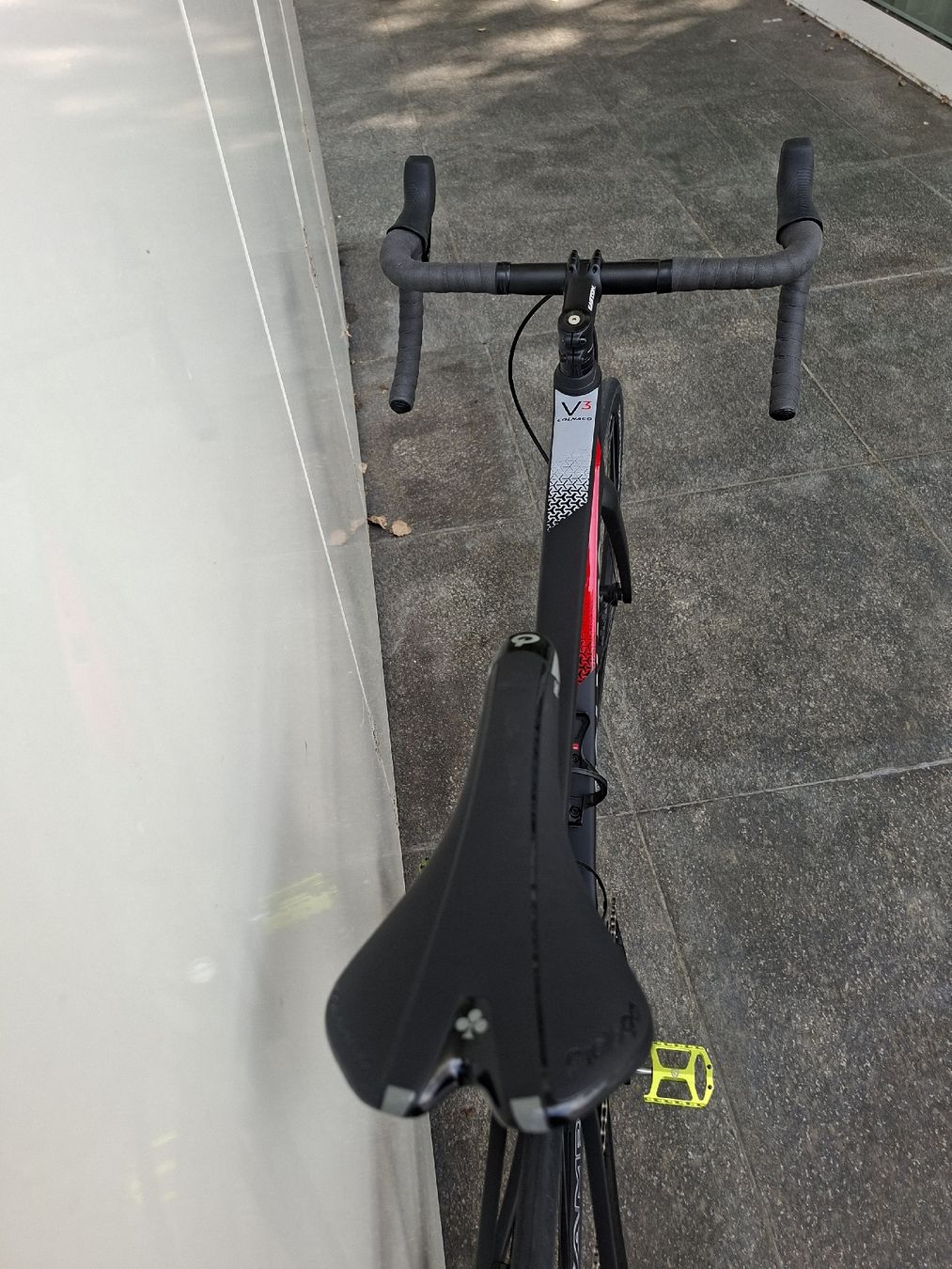 Colnago Velos: Colnago V3 Disc  SRAM Rival AXS – Neu (gemäss Beschreibung) aus Zug von Simao123 4