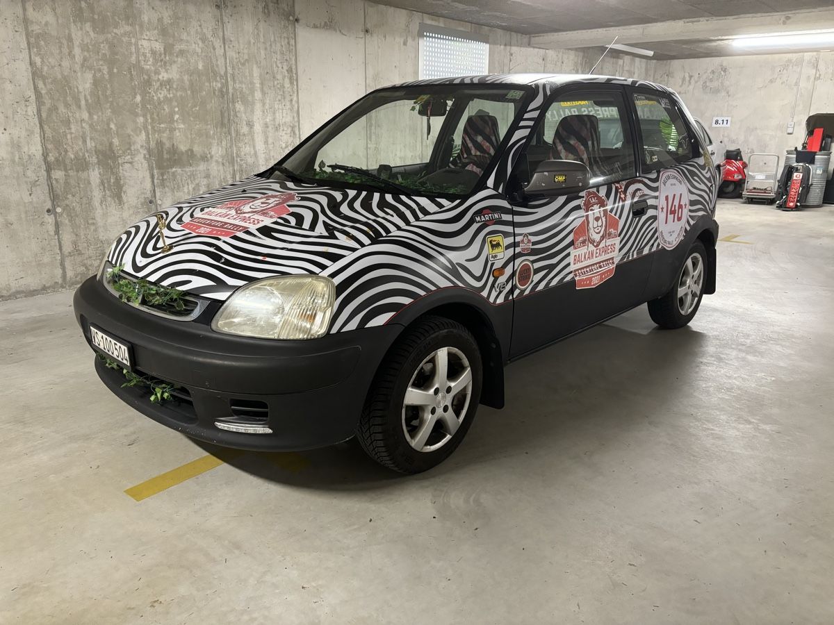 Honda Autos: Honda Logo 1.3 Rallye Optik  – Gebraucht aus Visp von