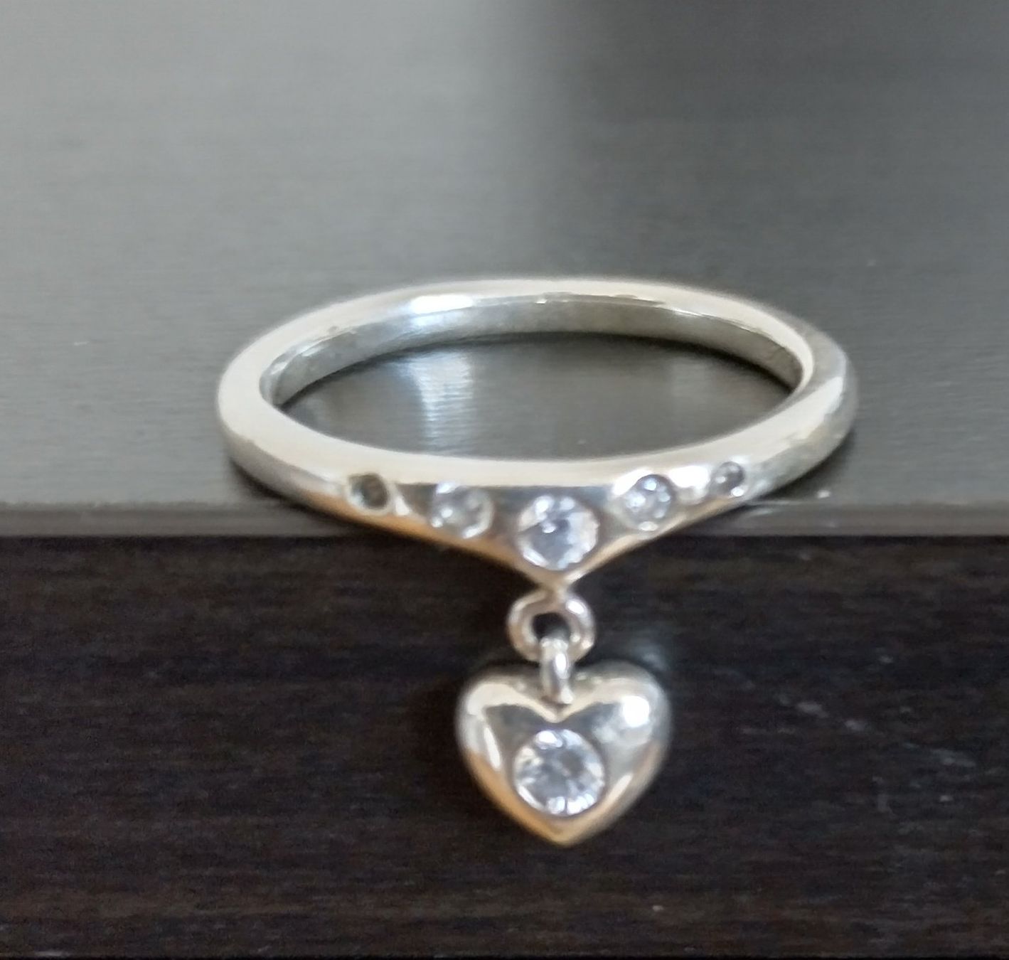 Ringe: XS RING MIT HERZ SILBER 925 UND GLITZER – Gebraucht aus Romanshorn von BoutiqueA 2