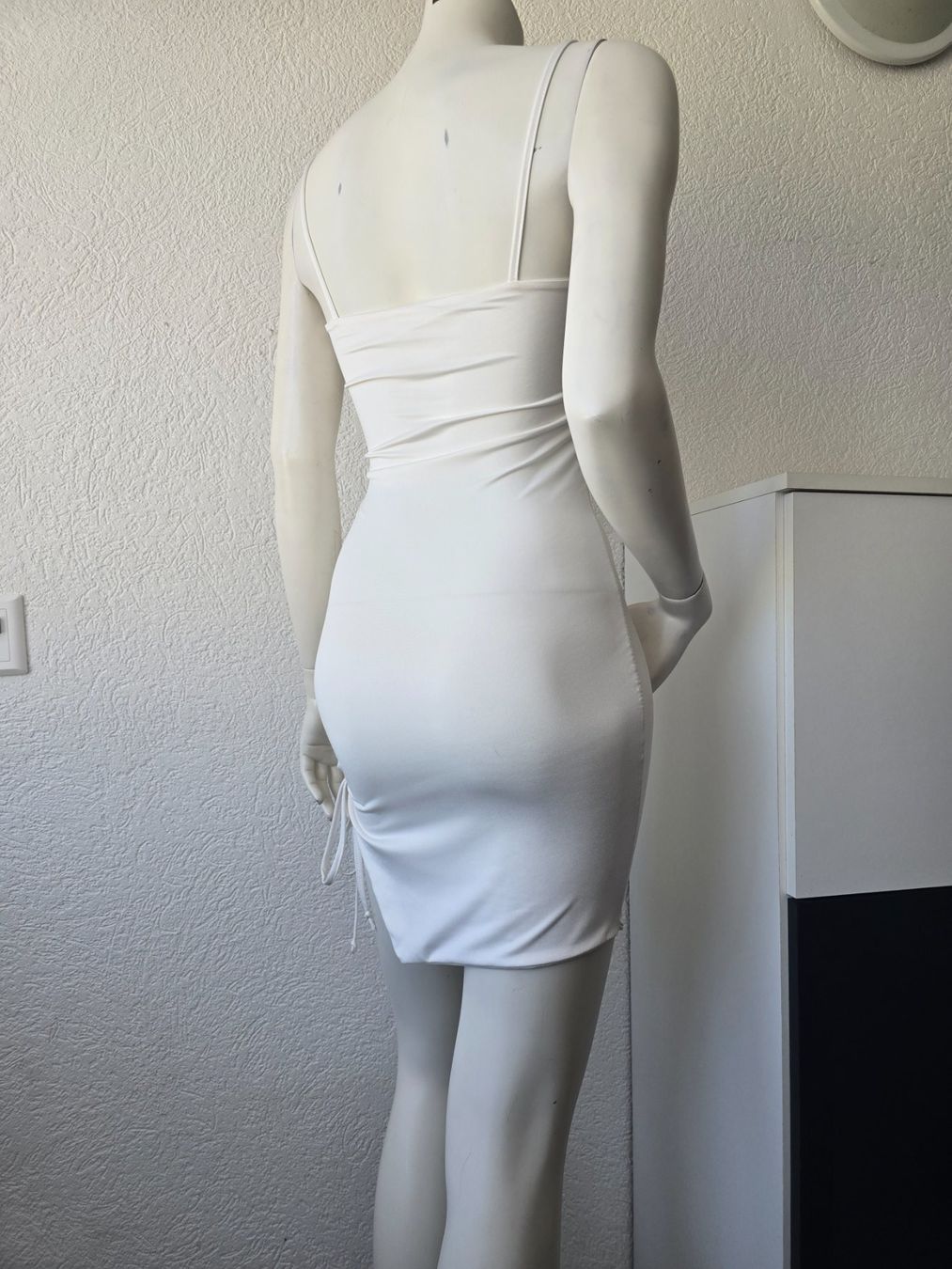Robes: Robe asymétrique Taille -XS – Neuf (Voir description) à Les Verrières par kitel79 6