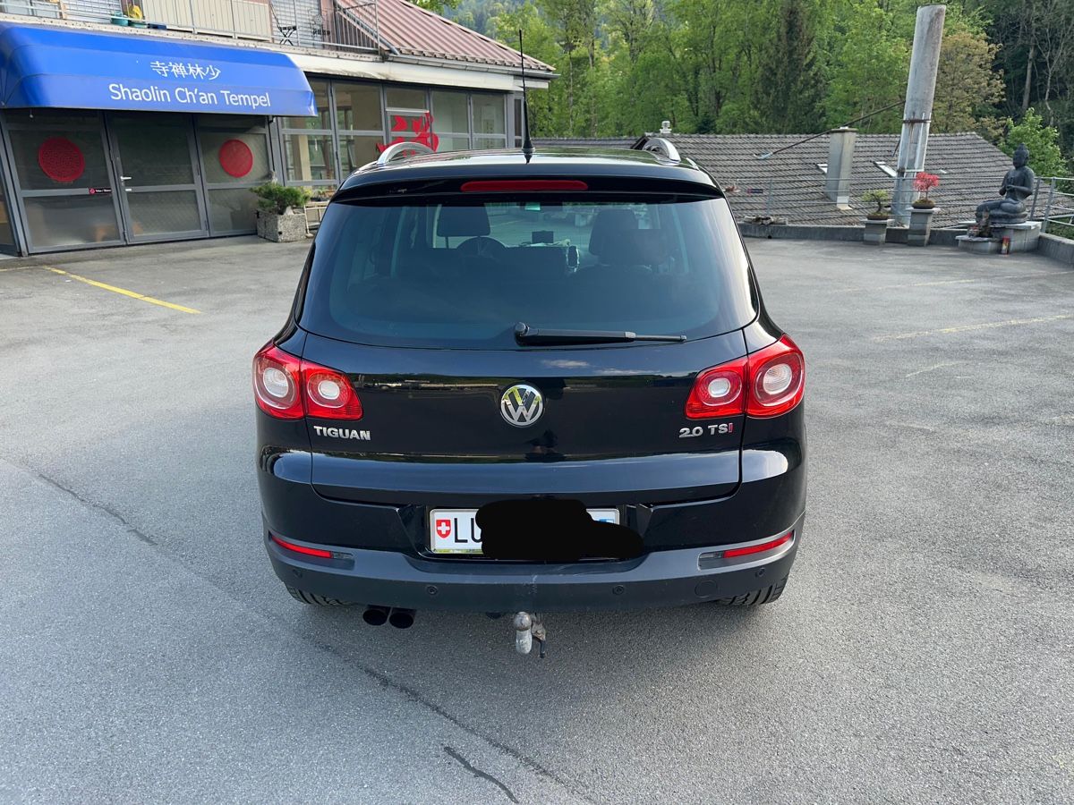 VW Automobili: VW Tiguan 2.0 TSI 4Motion – Usato da Kriens venduto da Grumi92 3