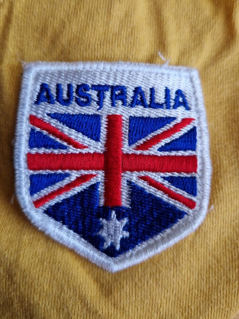 T-shirt: Gelbes kurzärmliges TShirt "Australia" – Nuovo (secondo la descrizione) da Oberengstringen venduto da Asteroid56 2