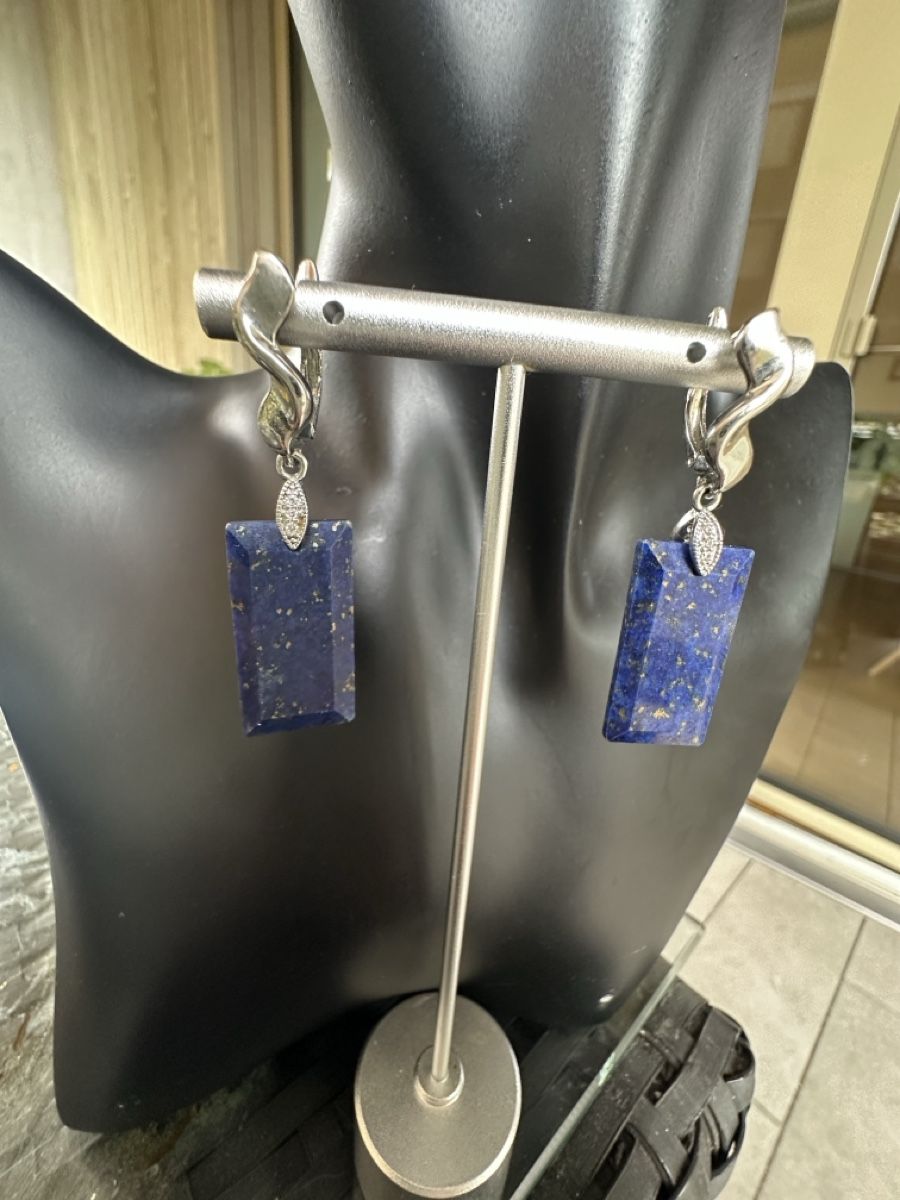 Orecchini pendenti & Orecchini a lobo: Ohrhänger Lapislazuli rechteckig HANDARBEIT  – Nuovo e nell'imballaggio originale da Kriens venduto da Hortensie6
