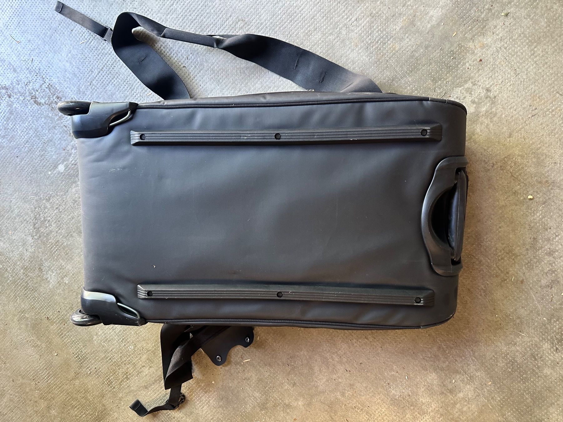 Peak Performance Borse: Peak Performance Duffel 90L - Neuf avec étiquette – Nuovo (secondo la descrizione) da Chigny venduto da Chris0005 2