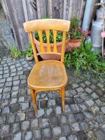 Horgen Glarus Stuhl gut im Leim