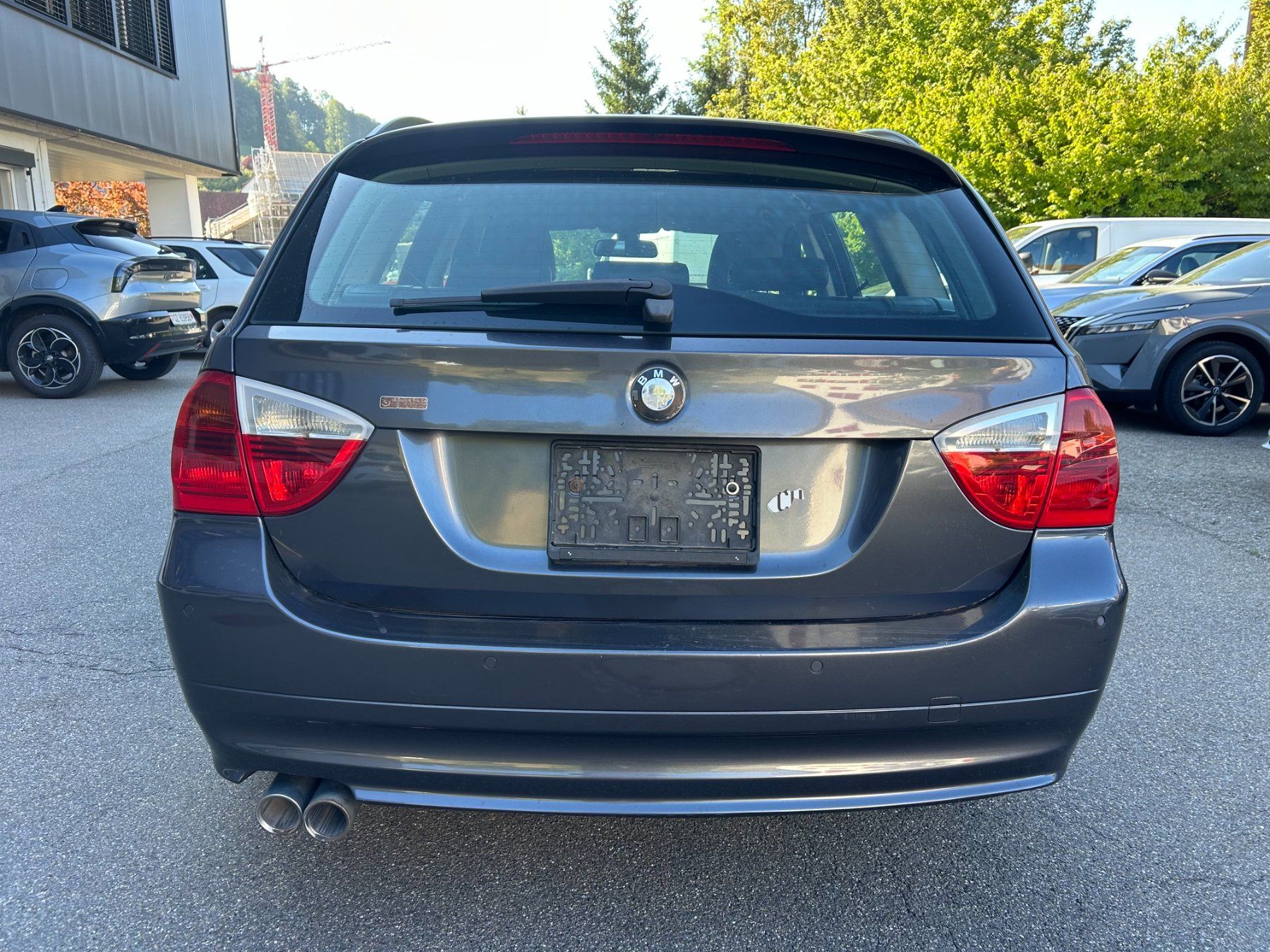 BMW Autos: BMW 330xd Touring - Eintauschfahrzeug – Gebraucht aus Bäretswil von Oberland-Automobile 5