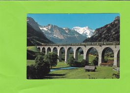 Lötschbergbahn auf BLS Viadukt bei Frutigen