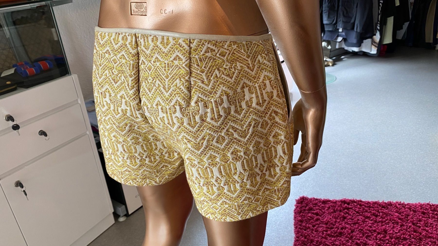 Pantaloni: Maison Scotch kurze Hose – Nuovo e nell'imballaggio originale da Lachen SZ venduto da HelvetiaLuxury 5