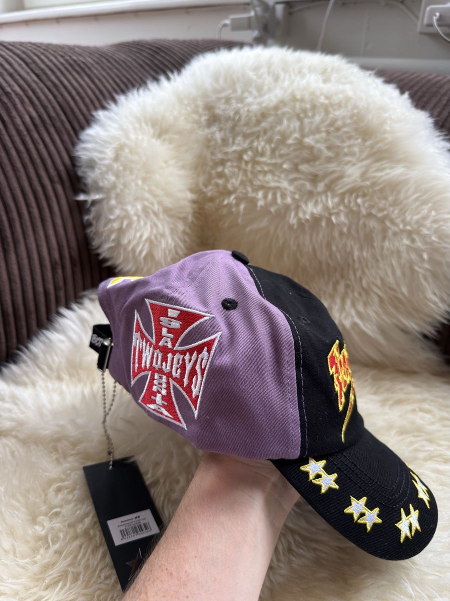 Copricapi, berretti & cappellini: Two Jeys Cap Purple – Nuovo e nell'imballaggio originale da Biel/Bienne venduto da lichterhoh 2