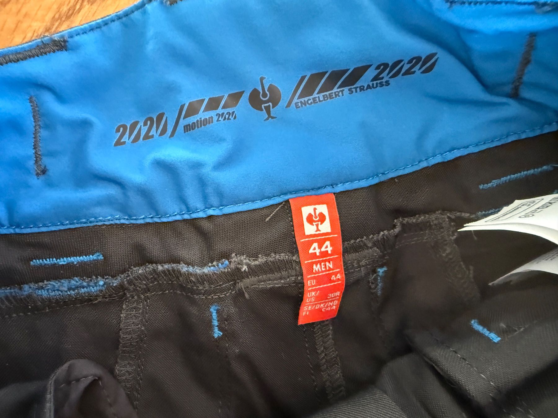 Engelbert Strauss Pantaloni: NEU Engelbert Strauss Hose Größe 44 Herren Motion – Nuovo (secondo la descrizione) da Ennetbaden venduto da mapa05 2