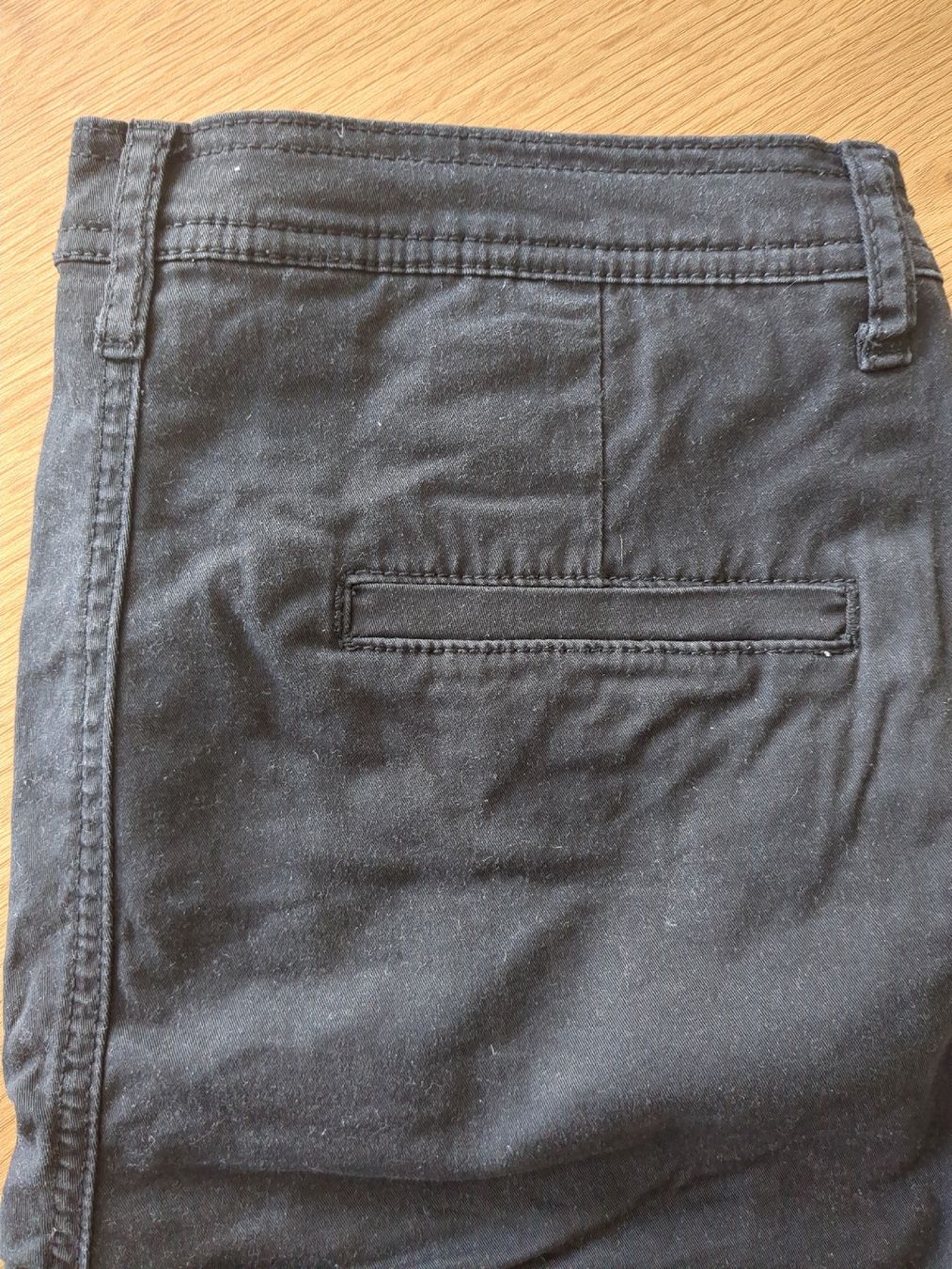 Hosen: Stoffshorts Grösse 38 – Gebraucht aus St. Gallen von tj19 2