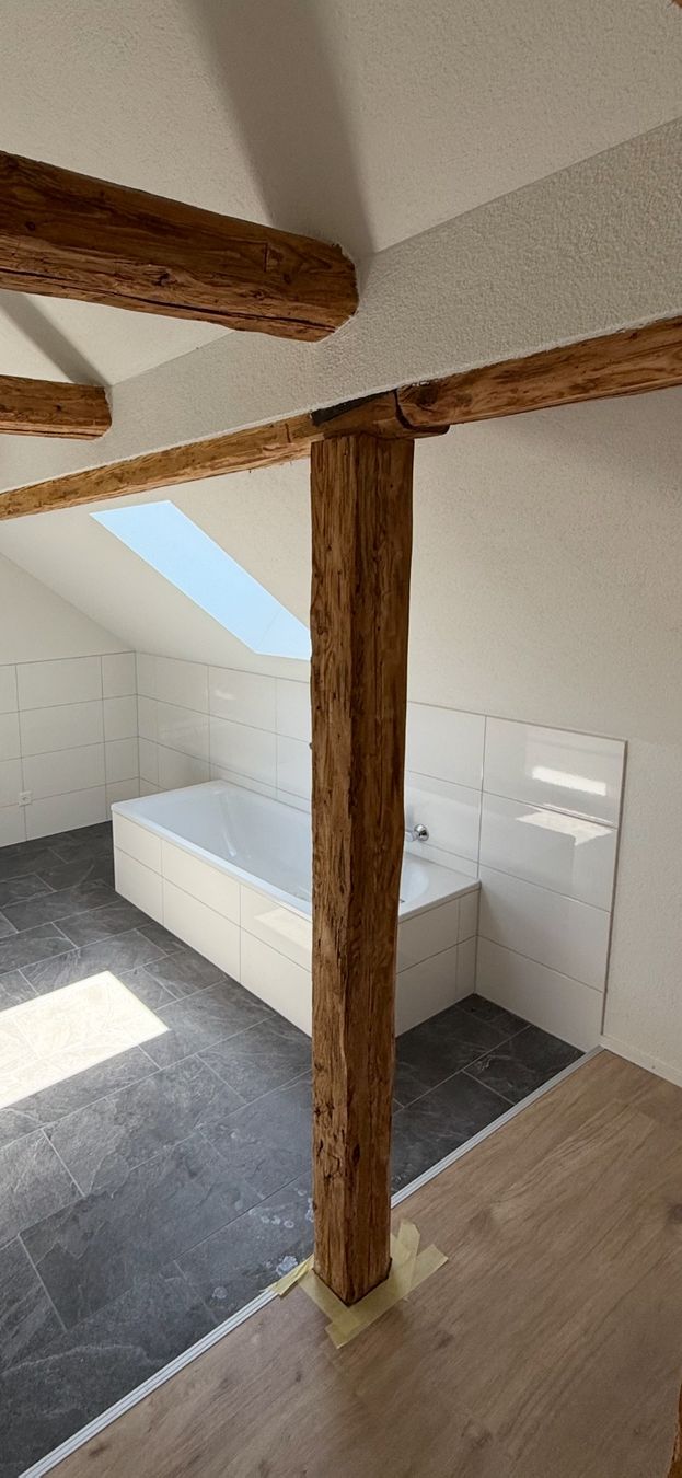 Piatti di portata: Wandplatten – Usato da Meisterschwanden venduto da Tuerp 2