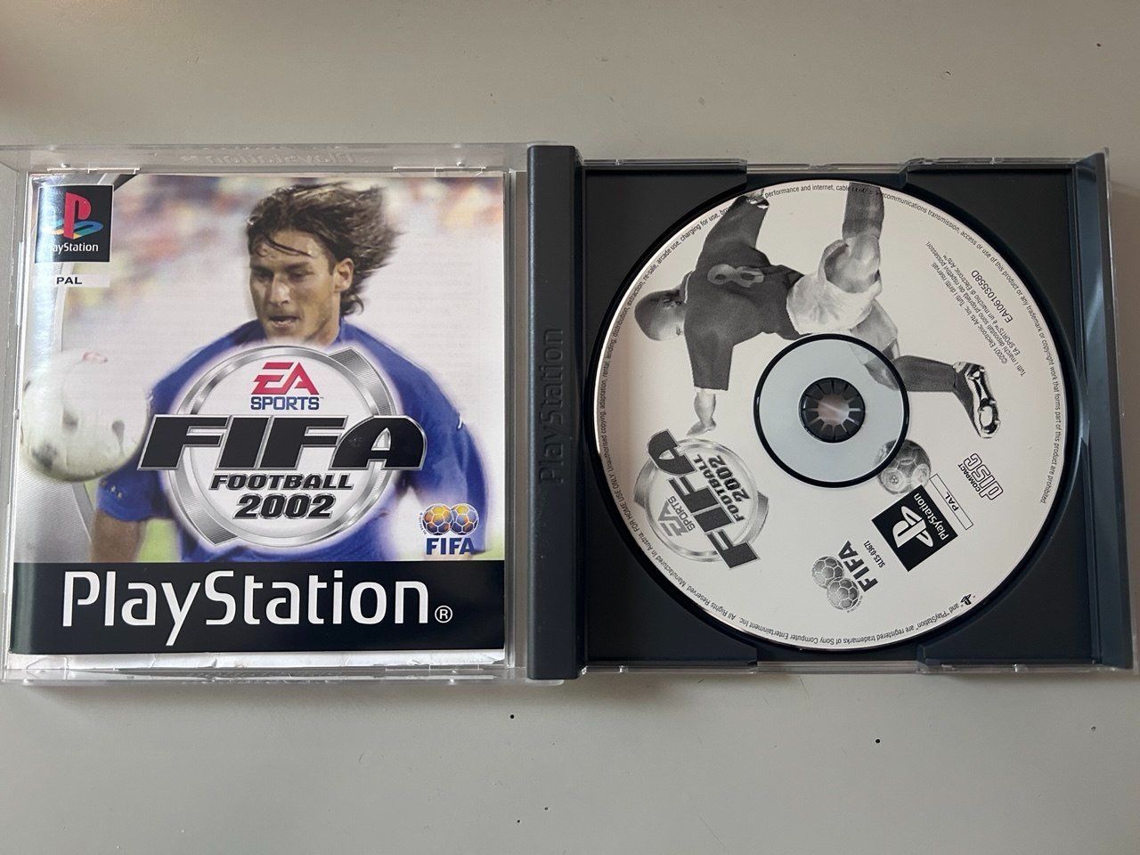 Sony Giochi: FIFA Football 2002 per PlayStation 1 – Usato da Giubiasco venduto da LorisVale 2