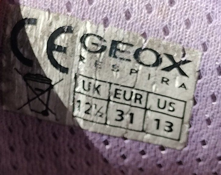 Geox Schuhe für Jungen: Geox LED-Turnschuhe Grösse EU 31 – Gebraucht aus Neftenbach von TheKringel 2
