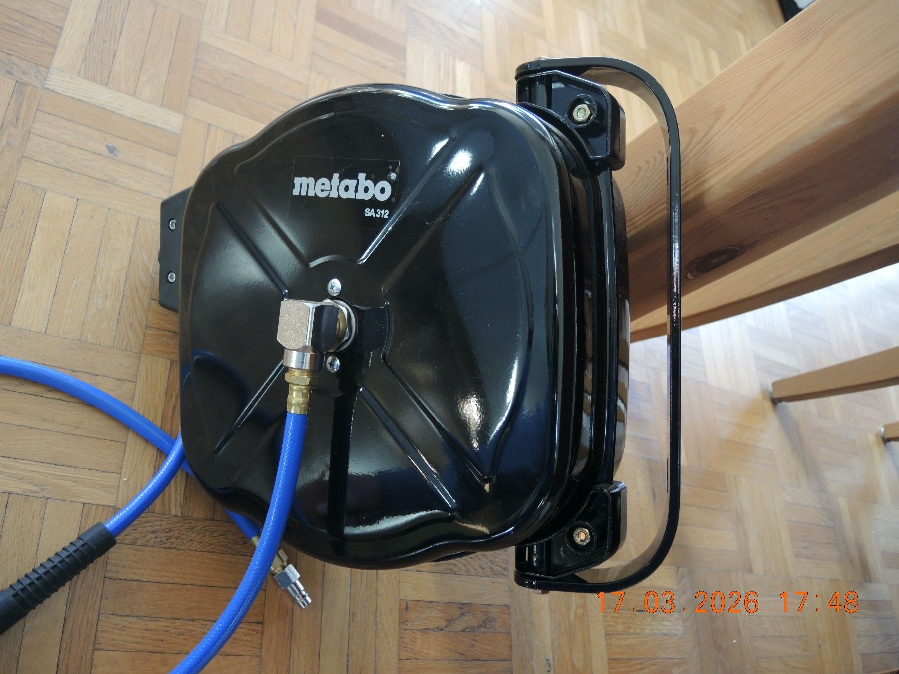 Metabo Tubi & Tubi flessibili: Druckluftschlauch Aufrollen – Nuovo (secondo la descrizione) da Aarwangen venduto da Chaos2.0 4