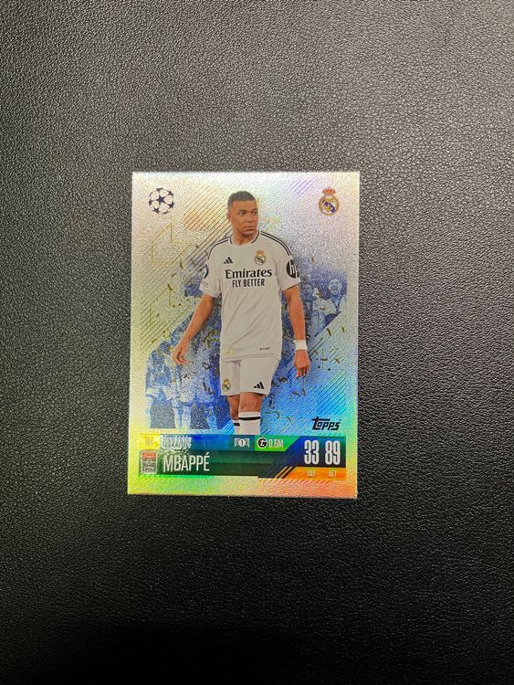 Lot De Cartes Match Attax CL 2024/25 - 1 Chemise + 40 Pochettes De Collection