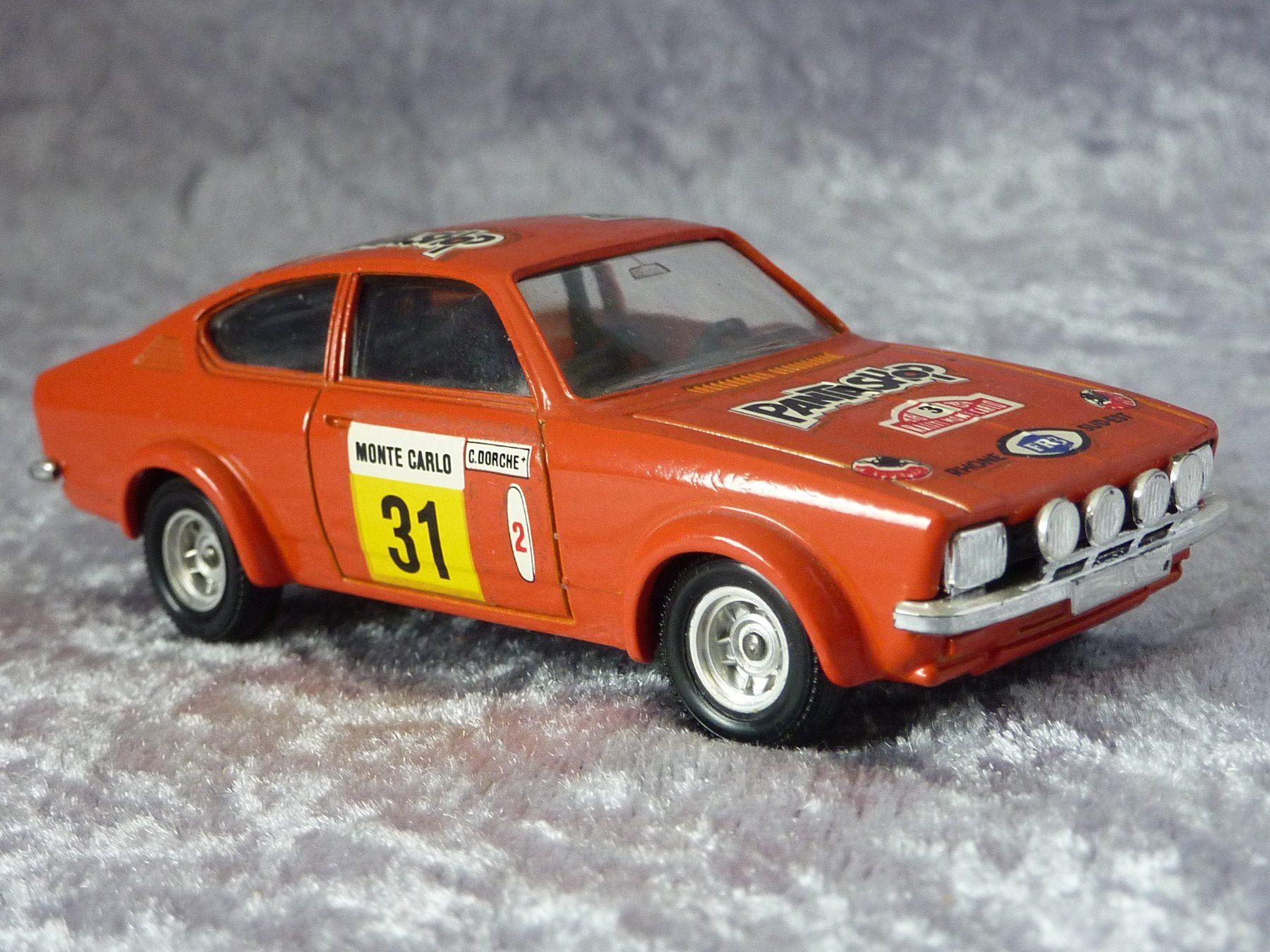 Opel Modellini d'auto: Opel Kadett GTE  1:43 – Usato da Dürrenäsch venduto da modellautos4you 3