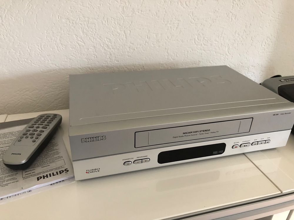 COMBI DVD-MAGNÉTOSCOPE PHILIPS DVP3100V + télécommande, Semi HS Lire