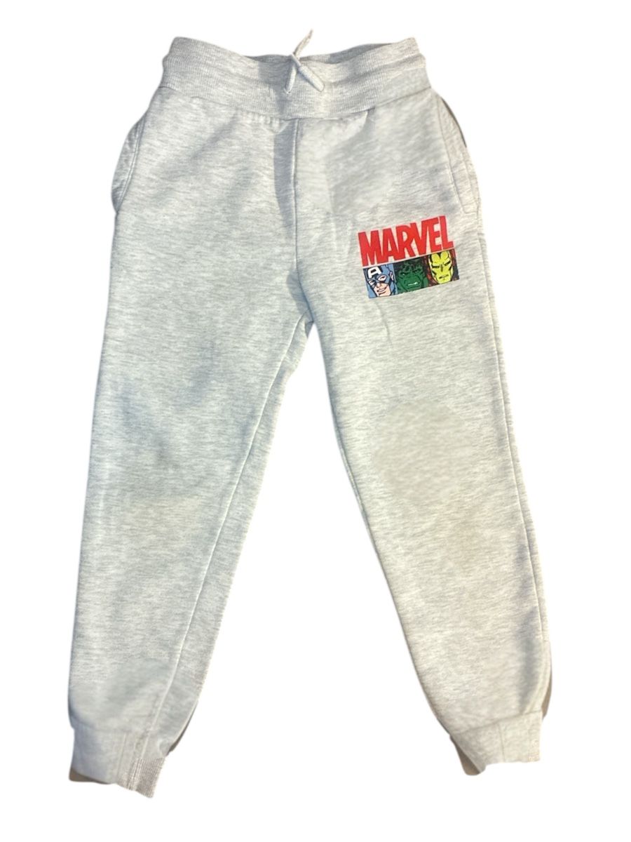Lotti & Set di vestiti: Ensemble Marvel (Sweat à capuche + Pantalon) 6 ans – Usato da Lausanne venduto da mar_6snp 3
