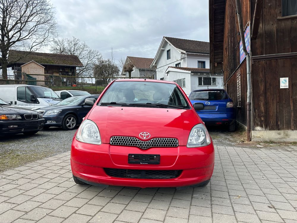 TOYOTA YARES 1.3____41500 km Frisch AB MFK UND SERVICE