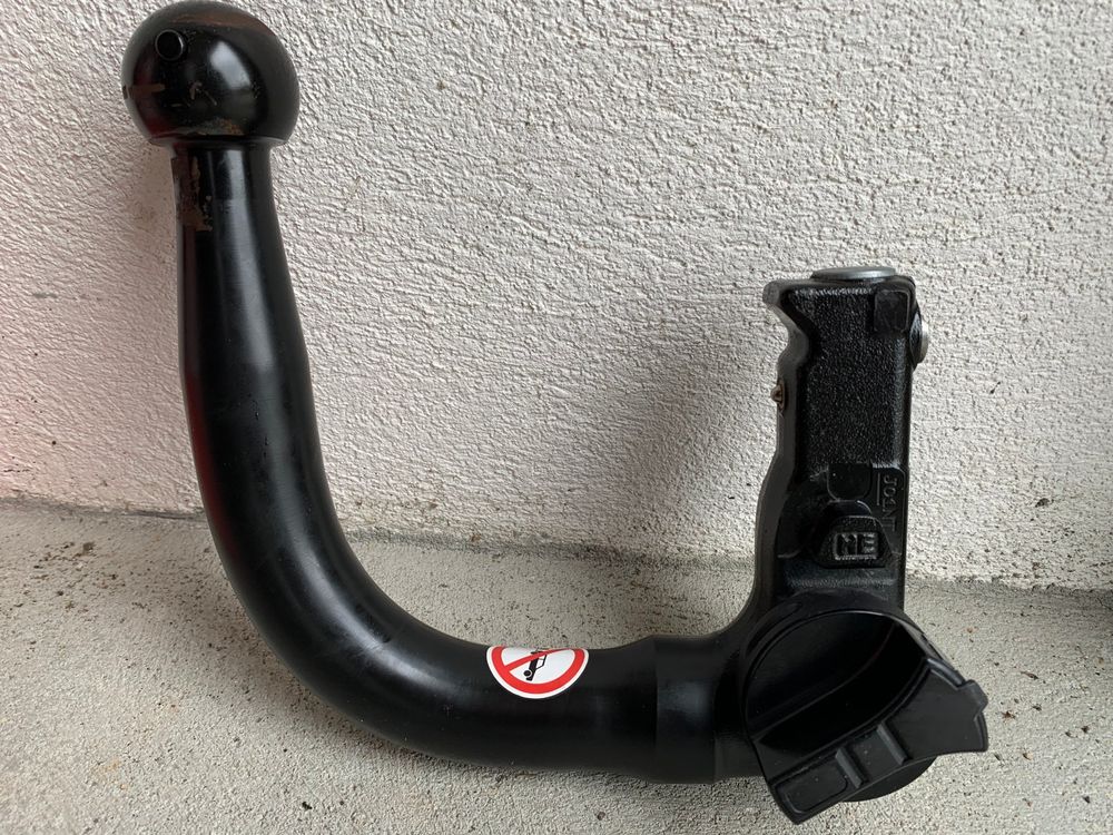 Universal Kugelkopf Wandhalterung Für Fahrradträger - 60 Kg Traglast Inkl. Montageset (Grau)