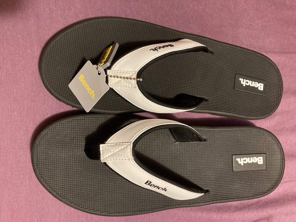 Bench Herrenschuhe: Neue Bench Flip Flops, Grösse 44 – Neu und originalverpackt aus Steckborn von sunny087