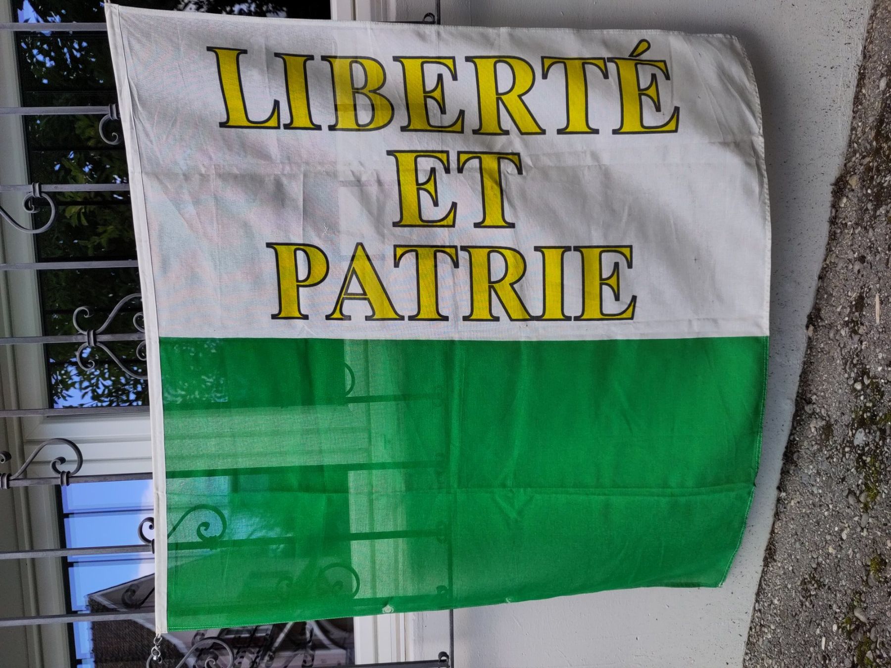 Fahnen: Drapeau / Fahne – Gebraucht aus Balsthal von oli74