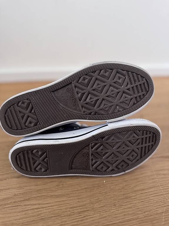 Herrenschuhe: Converse All Star Turnschuhe, Grösse 34 – Gebraucht aus Birmensdorf ZH von FiKaVa 2