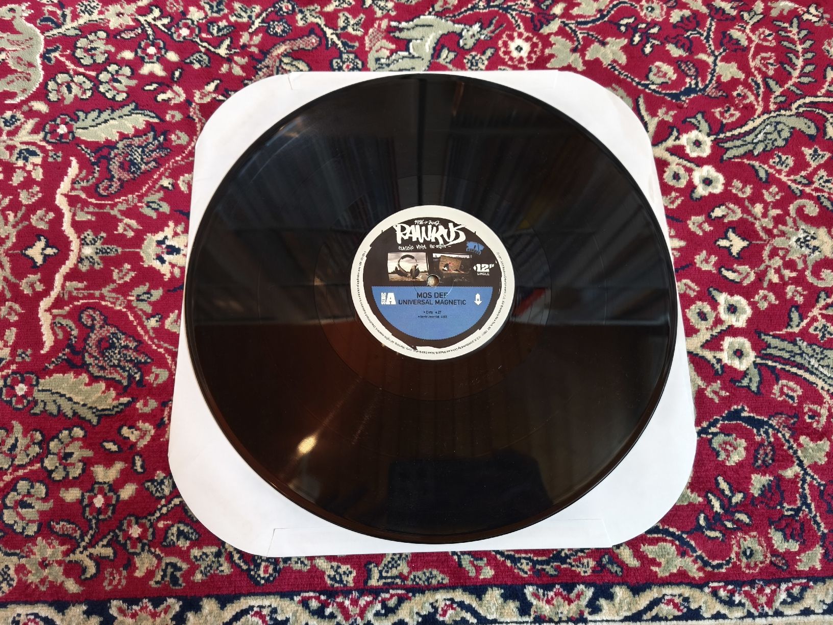 Dischi in vinile: Rawkus Records presents Mos Def - Universal Magnetic – Usato da Kandersteg venduto da digginblackpearlz 2
