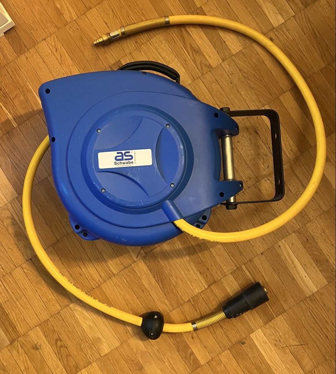 Tuyaux & tubes: Schlauchtrommel 10m – D'occasion à Dübendorf par Silli81