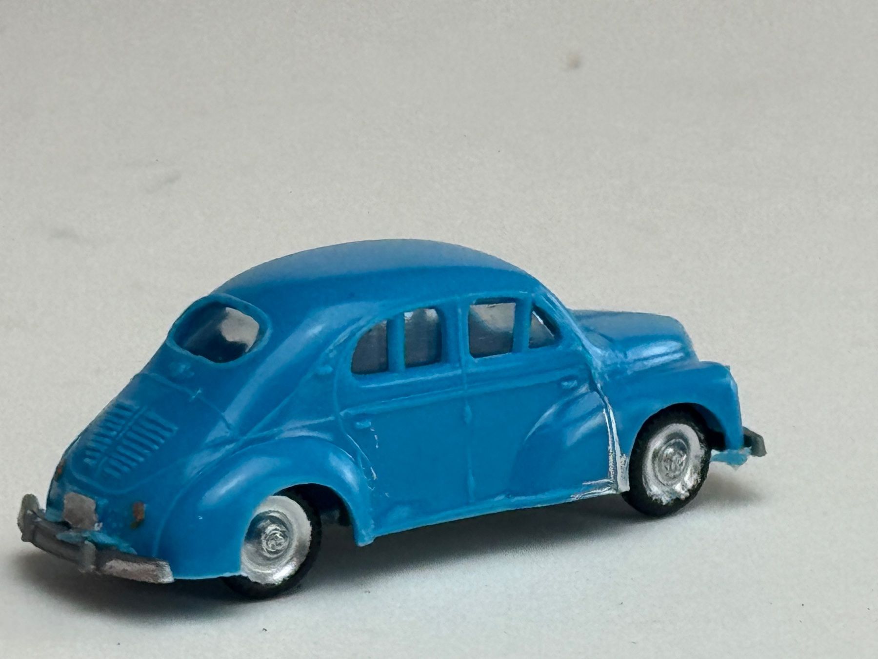 Eko Modellini d'auto: GB3- EKO Renault  4 CV blau – Usato da Elm venduto da Wikmtz 1
