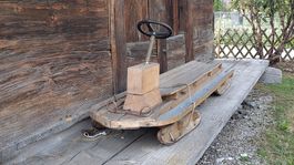 Vintage Bob / Schlitte mit Kufen - Gartendeko