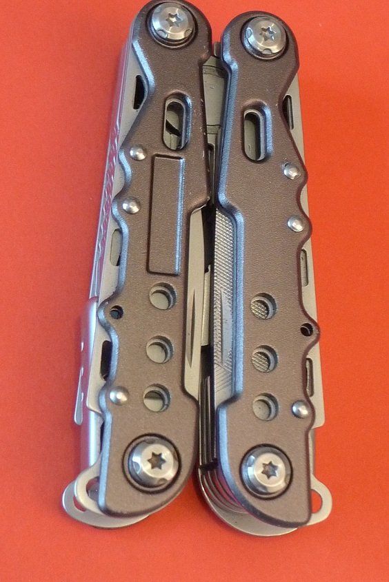 Coltelli tascabile: Multitool-Nr.1 – Usato da Bern venduto da bn1640 2