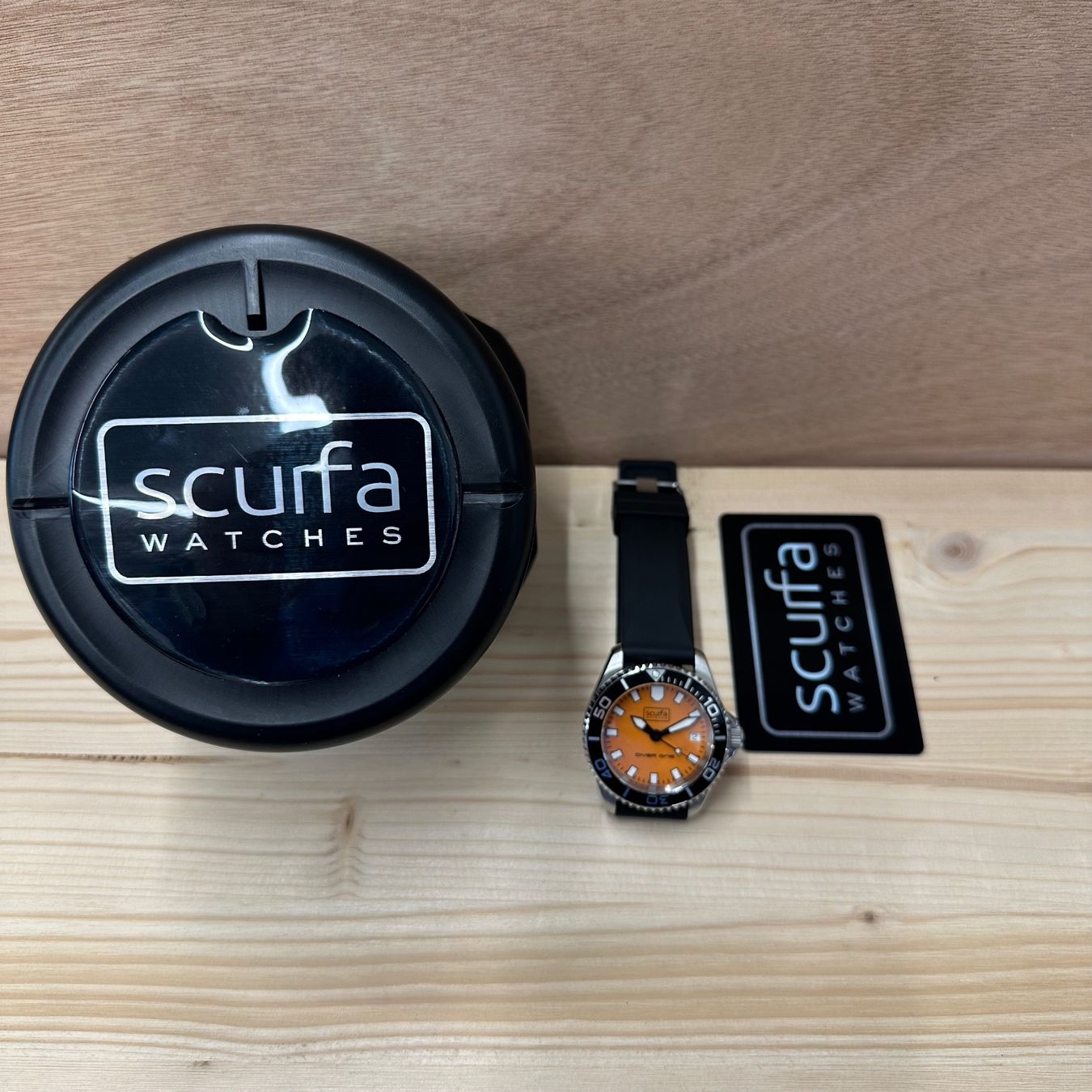 Orologi: Scurfa Diver One D1-500 Gloss Orange – Nuovo (secondo la descrizione) da St. Gallen venduto da RadiumSKX 1