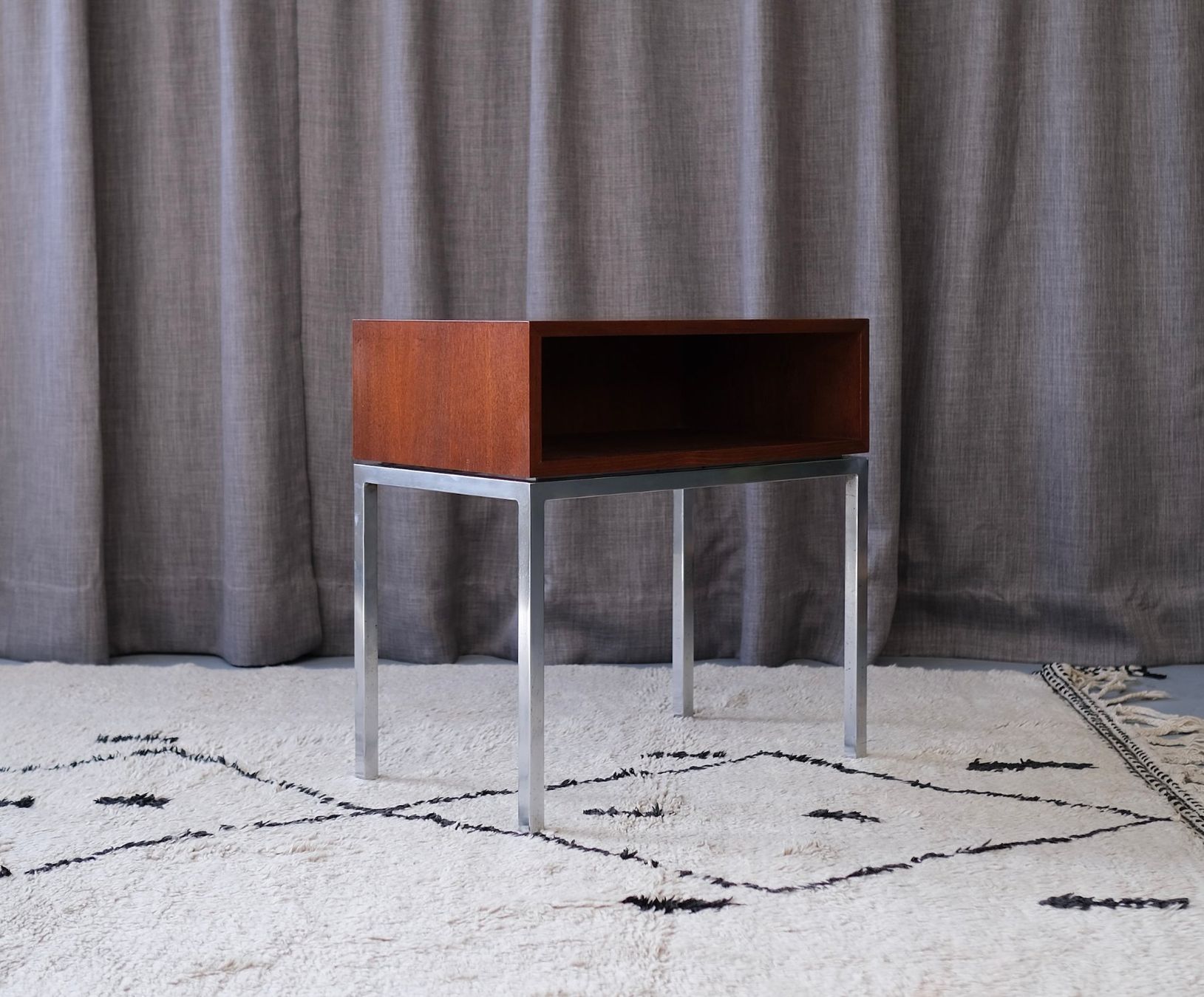 Knoll Tables: Side table, console by Florence Knoll 1960's – D'occasion à Bern par Zmodern_VIN 5