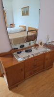 Sideboard mit Spiegel und Schubladen Holz möbel guter Zustan