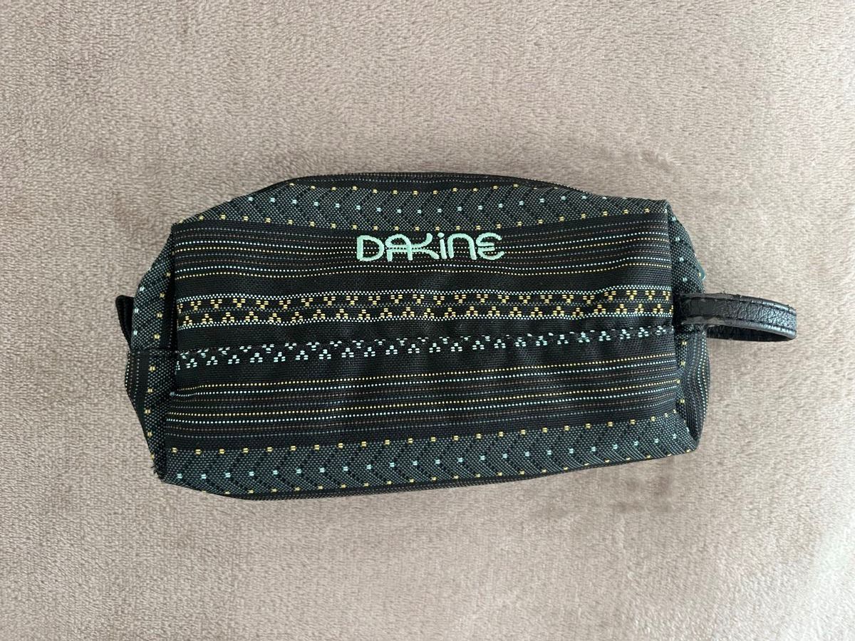 Dakine Astucci : Trousse Dakine – Usato da Neuchâtel venduto da Ariane_vn00