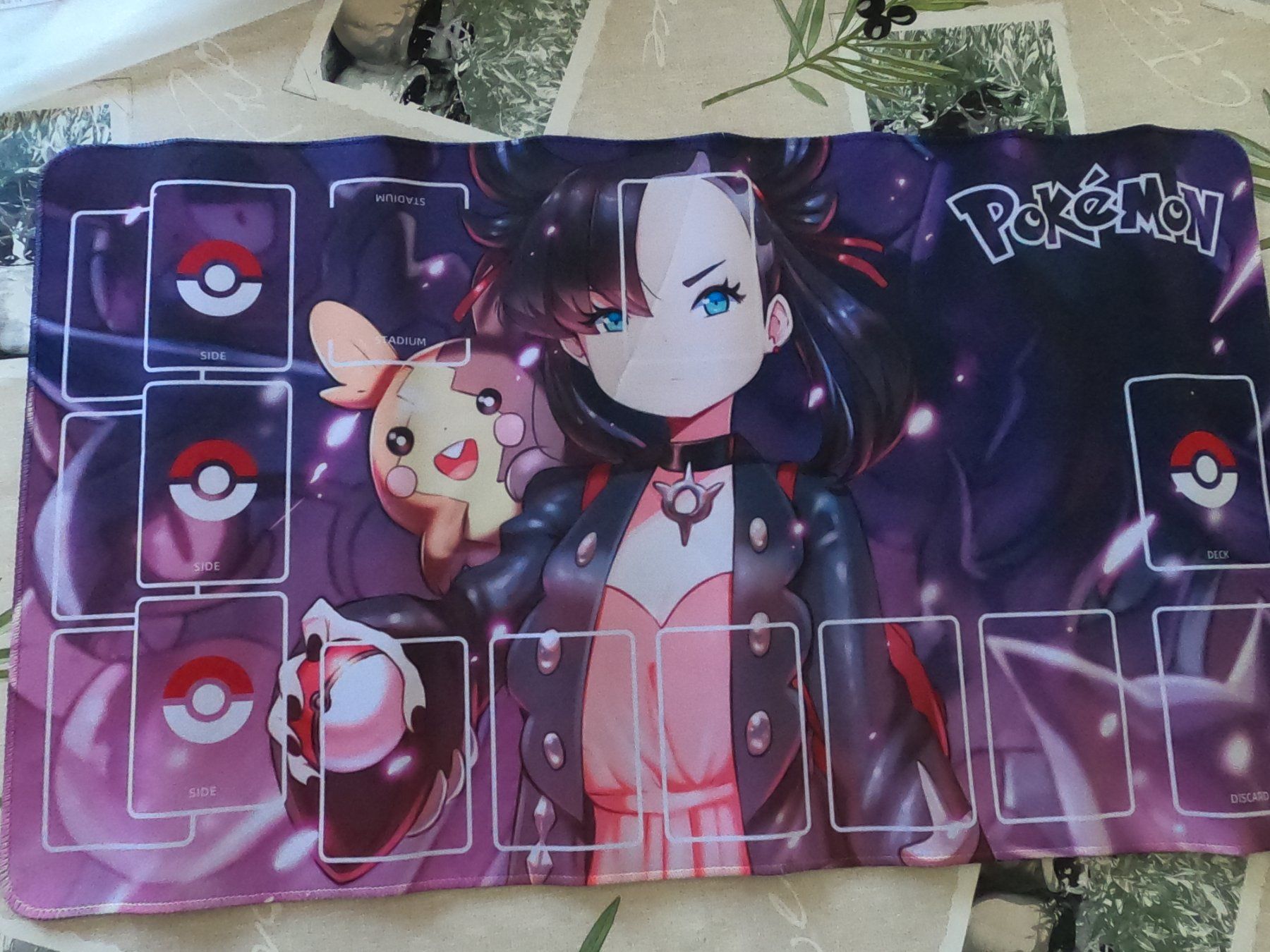 Tappeto da gioco: Playmate Pokémon Marnie & Morpeko – Usato da Zürich venduto da rob_sq8s