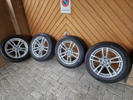 BMW Felgen mit Reifen 235 50 17