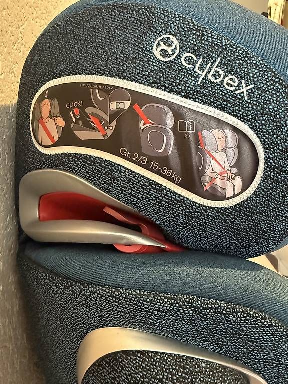 Seggiolini per auto: Cybex Kindersitz Z-Solution – Usato da Kriens venduto da mic_bv7y 2