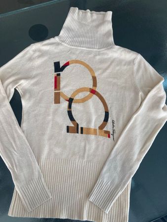 Salvatore Ferragamo Pullover, Gr. S, schön weich und bequem!