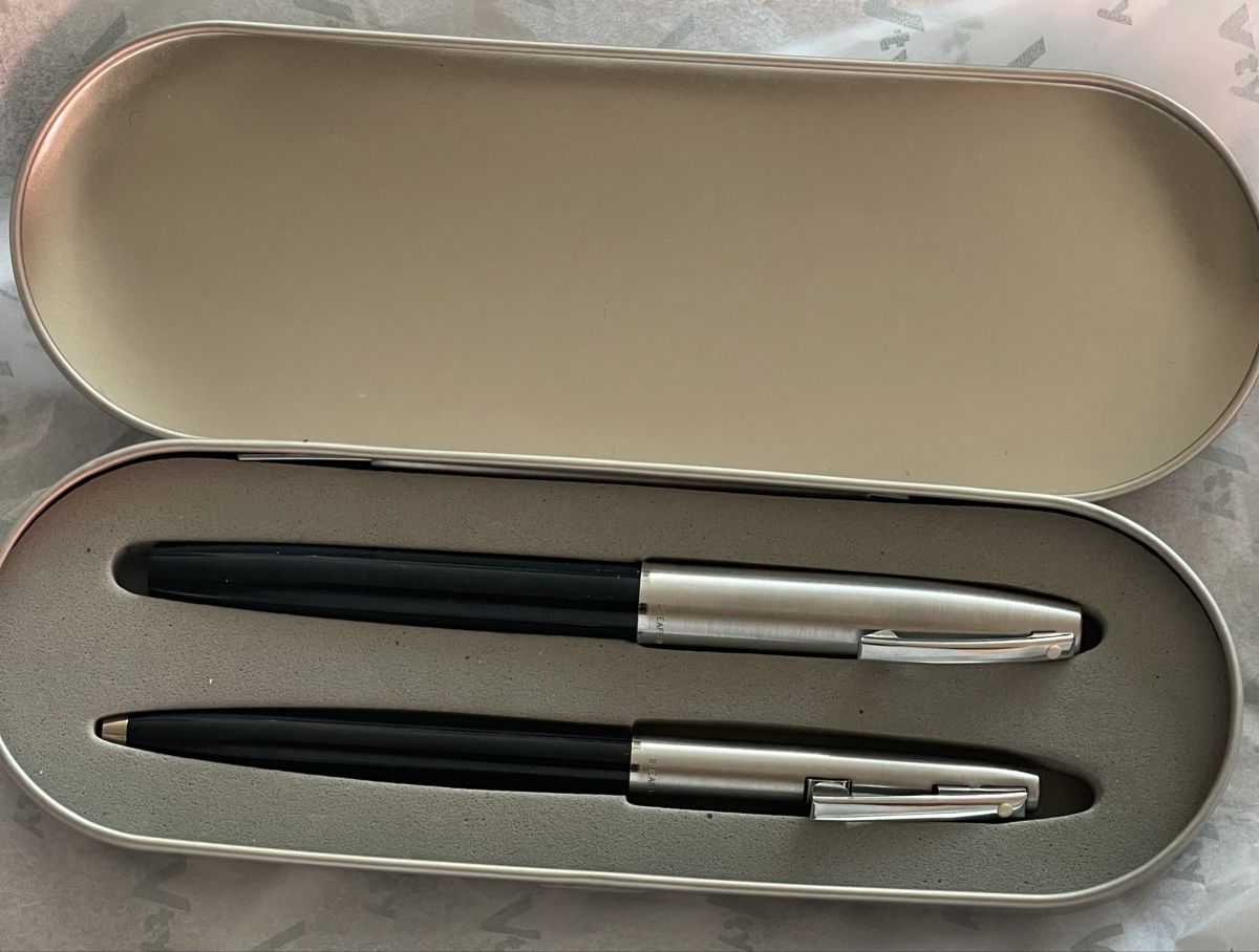 Penna & Evidenziatori: Sheaffer Füllfederhalter Set mit Etui – Usato da Bern venduto da TamSham 2