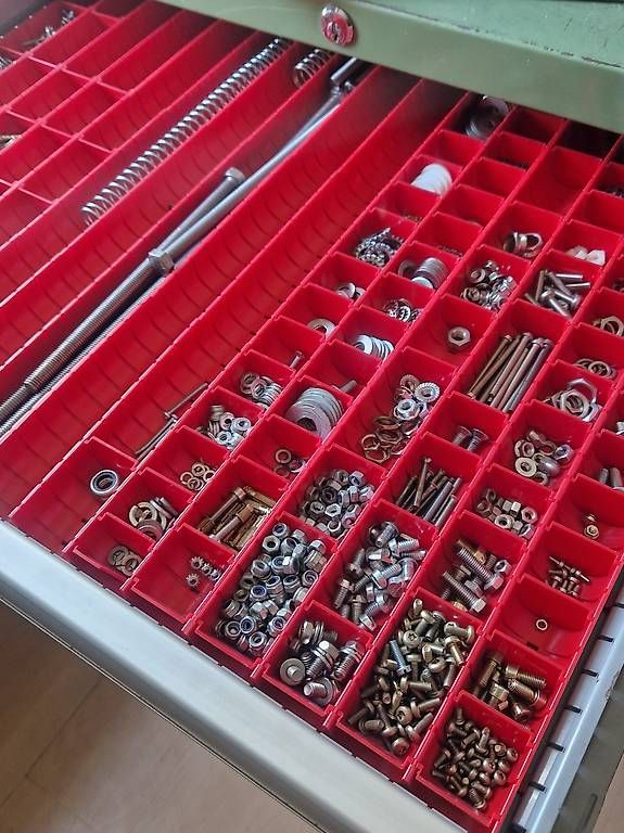 Schränke: Liste Schrank – Gebraucht aus Rümlang von Zargi 2