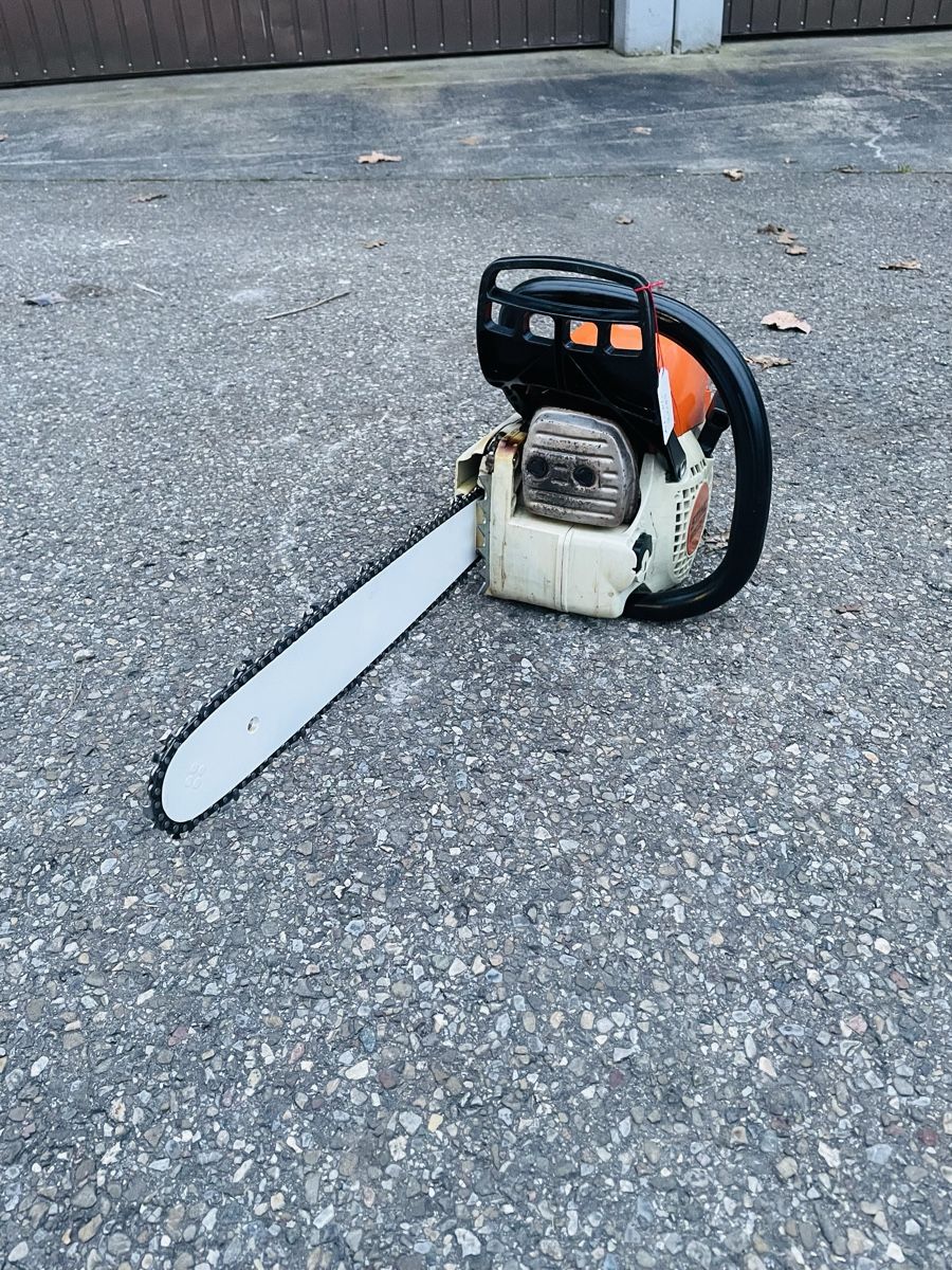 Stihl Seghe: Motorsäge Stihl MS 251 Profi – Usato da Würenlos venduto da Shop_Shop