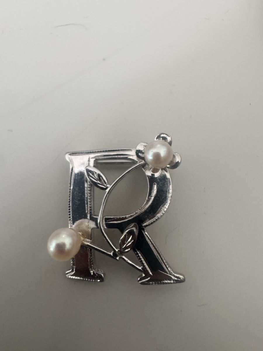 Broches & Aiguilles: Broche avec perles et feuilles argenté – D'occasion à Martigny par Mrtygn1 3