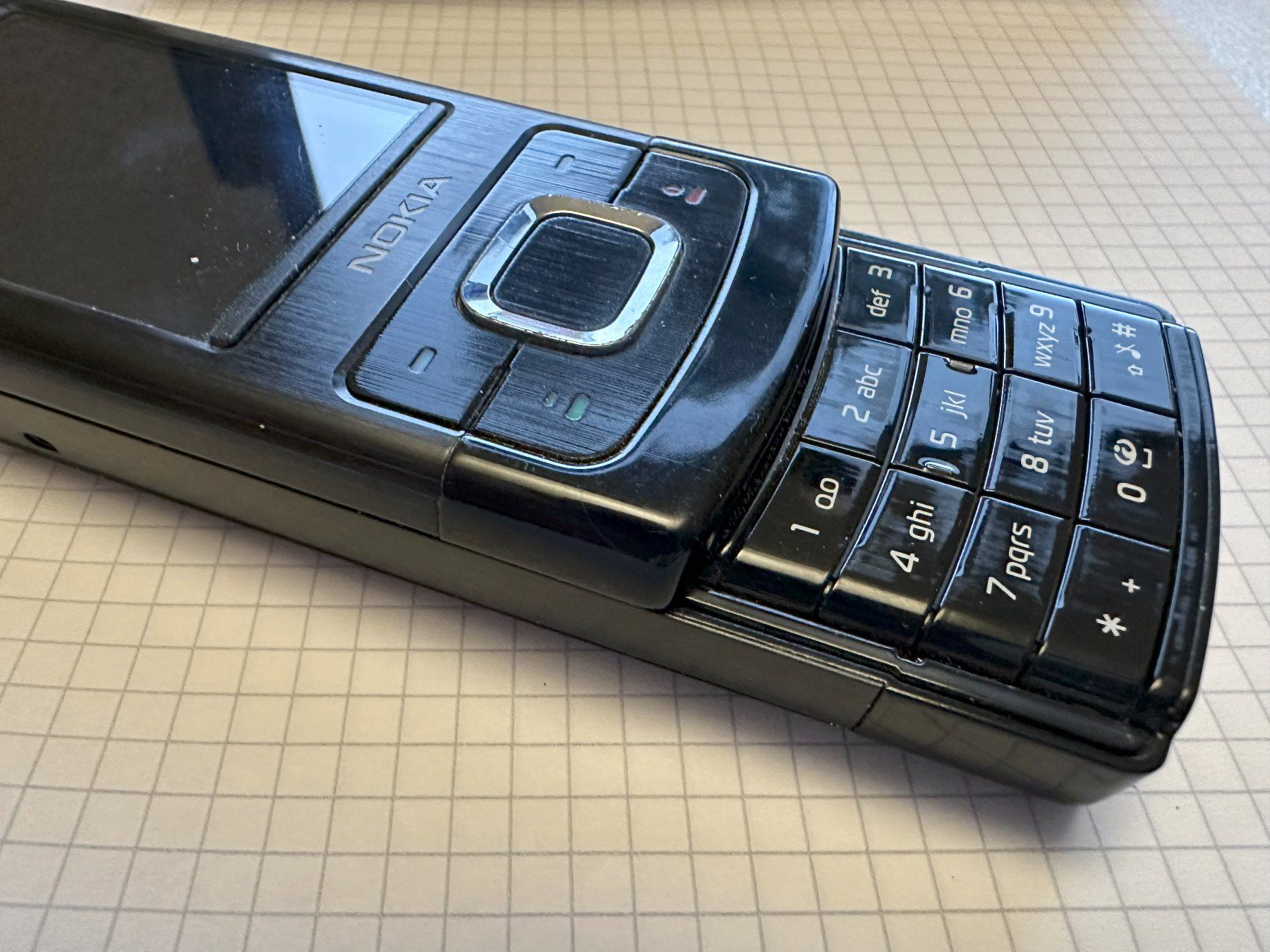 Nokia Telefoni cellulari / Smartphones: Nokia 6500-s1 – Usato da Bülach venduto da Gregorgiorgio 3