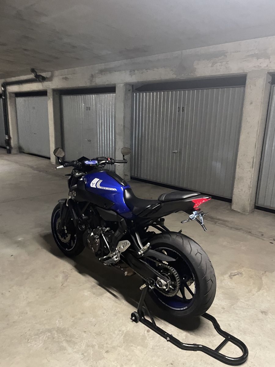 Yamaha Strada: Yamaha MT-07 ABS – Usato da Genève venduto da dav_6lxx 1