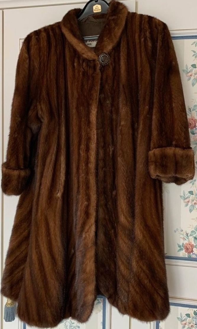 Nerz Cappotti: Splendide MANTEAU SWINGER VISON – Nuovo (secondo la descrizione) da SAXON venduto da Mariposita1428 1